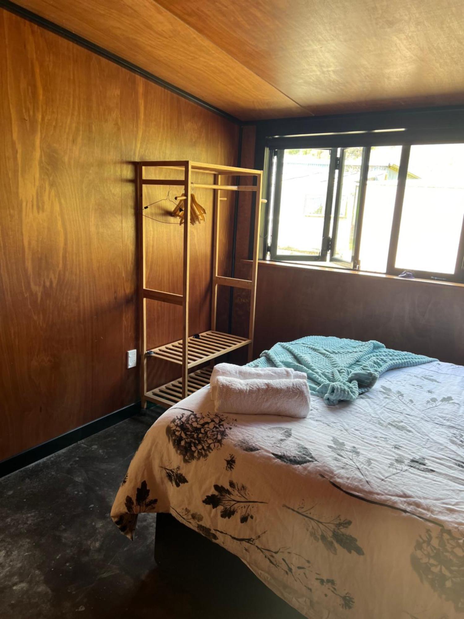 Self Contained Open Shed Space Wainui  Exterior photo